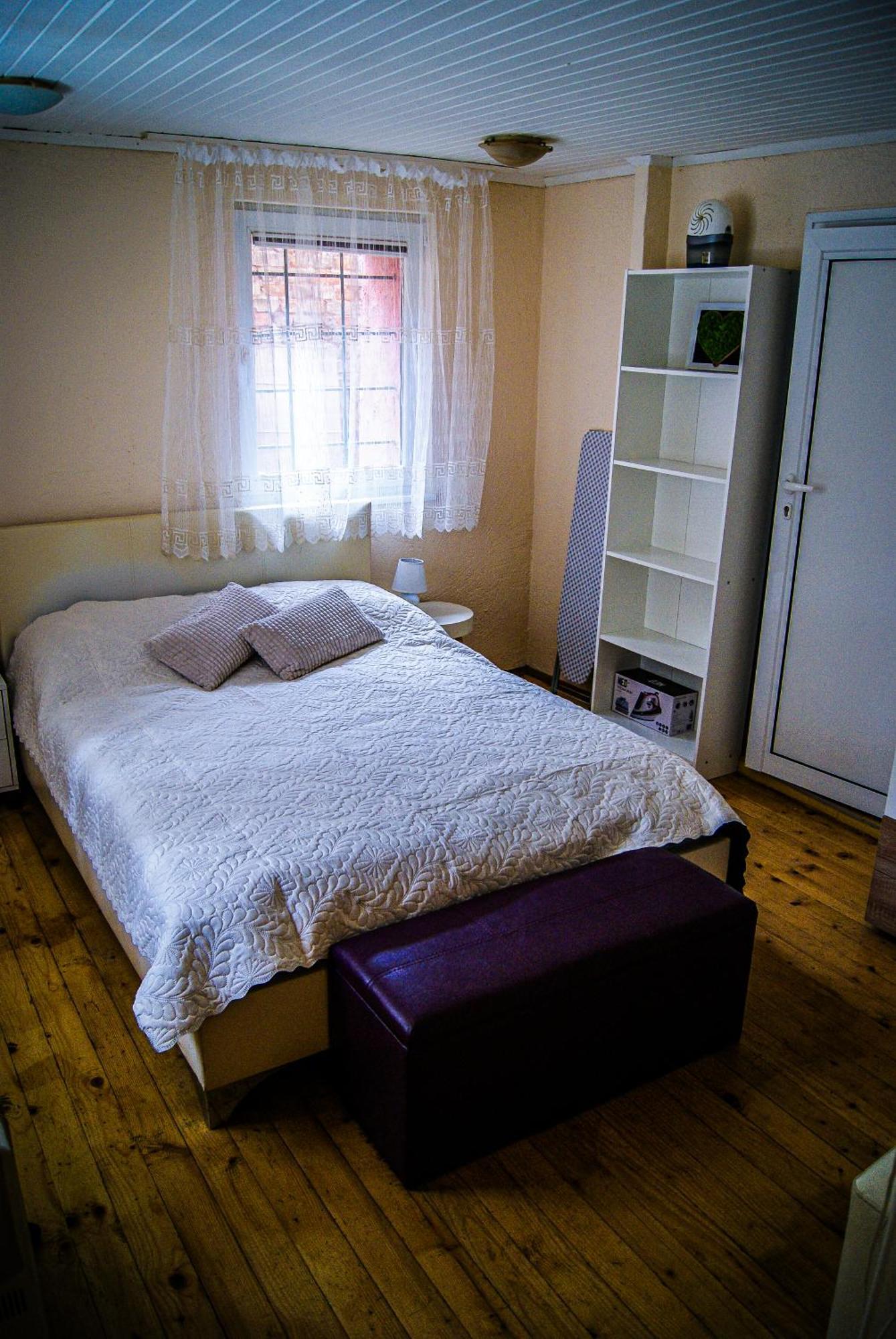 Niki Apartemen